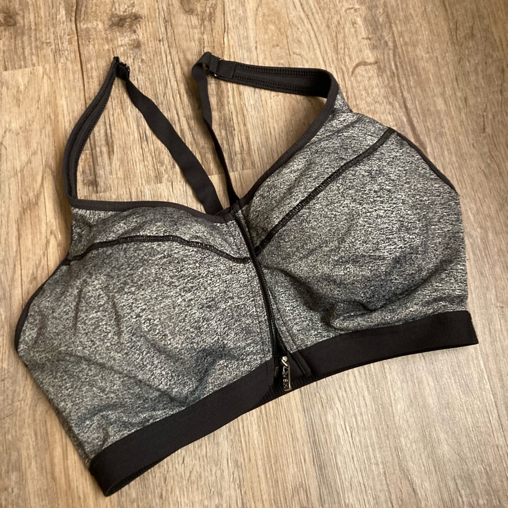 Victoria Secret Sports Bra